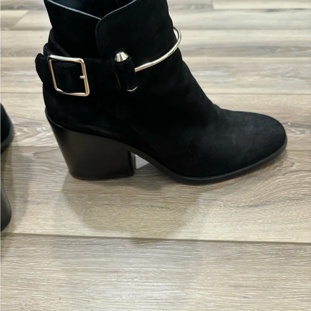 Balenciaga questions leave